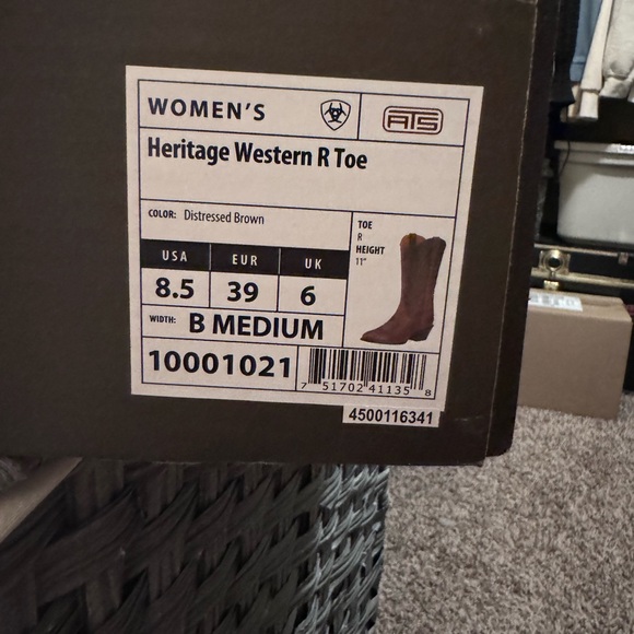 Ariat Cowgirl Boots - Picture 5 of 5